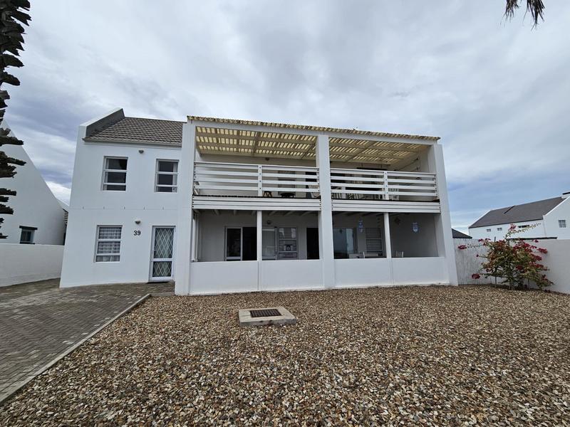 3 Bedroom Property for Sale in Golden Mile Western Cape